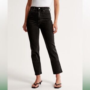 Size 27 X-Short Abercrombie & Fitch Ultra High Rise Ankle Straight Jean Black